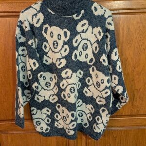 Vintage Chic Navy and Cream Teddy Bear Pattern Sweater